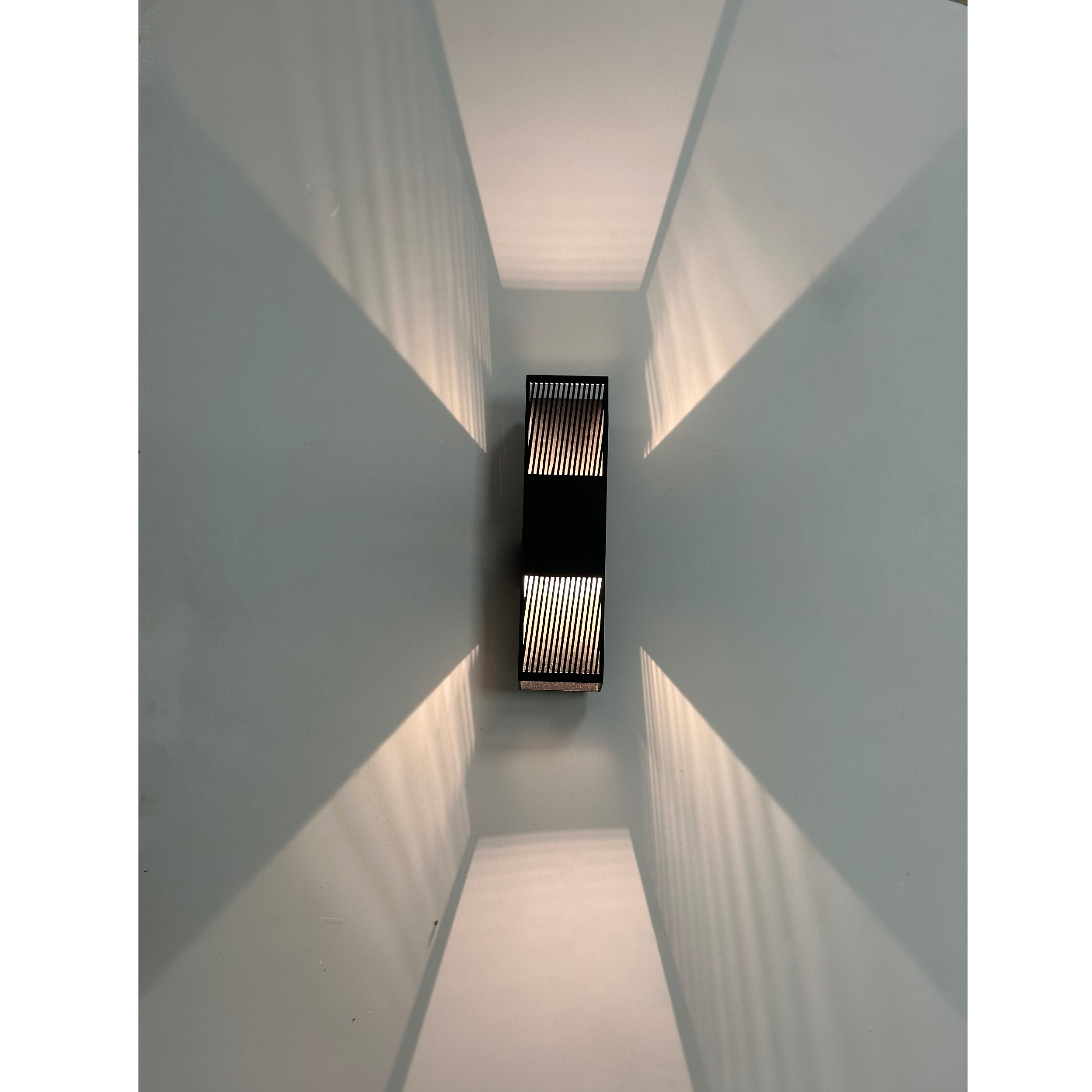 up and down led wall light for outdoor