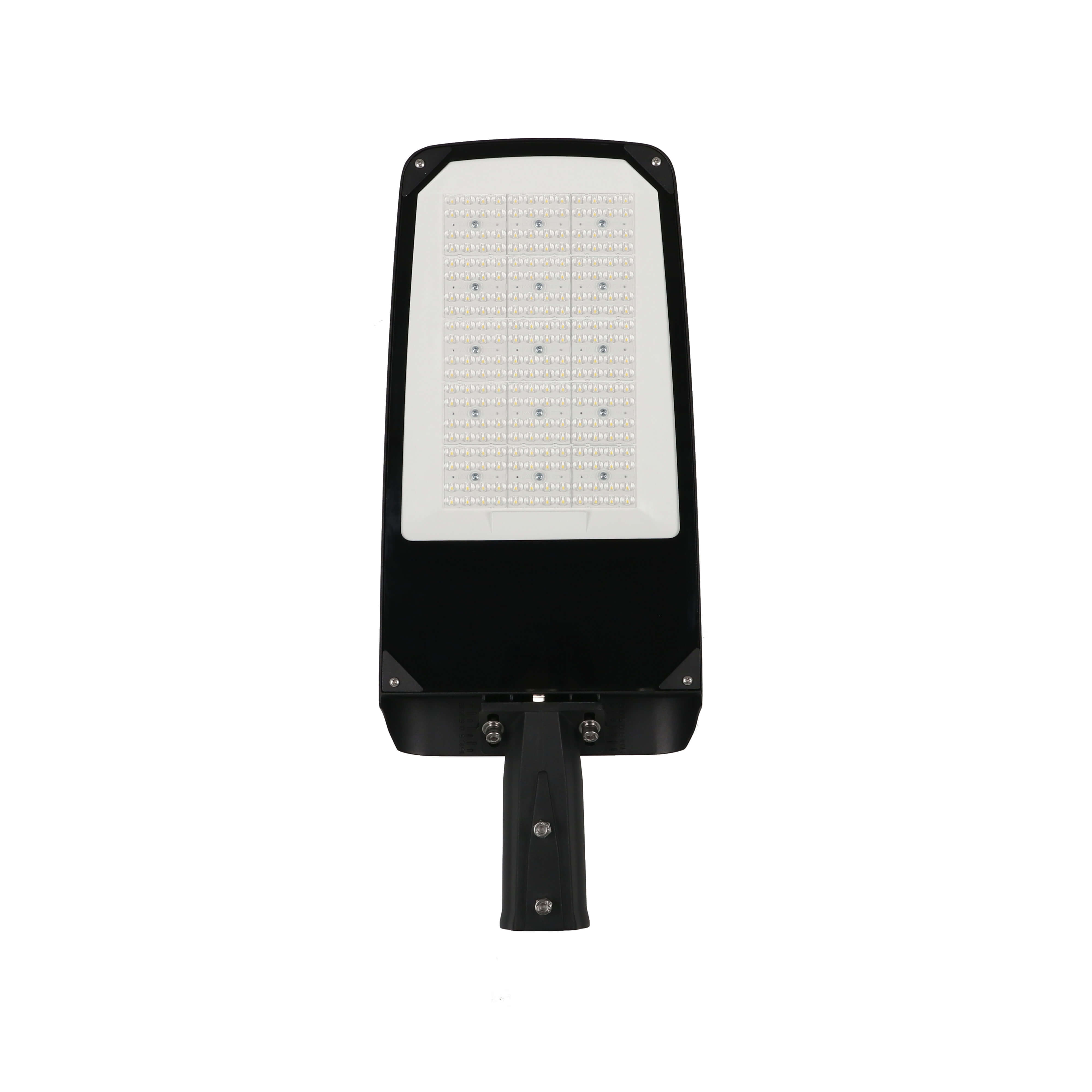 Weather-resistant AC street lamp with corrosion-proof aluminum housing